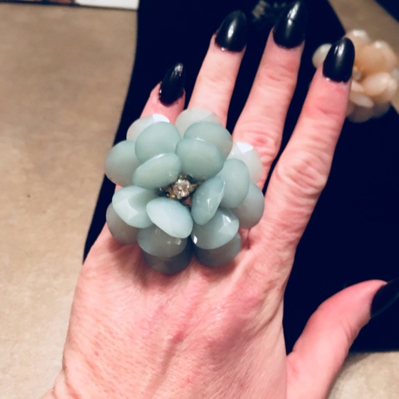 Beautiful Stretch Rings - Picture 6 of 7